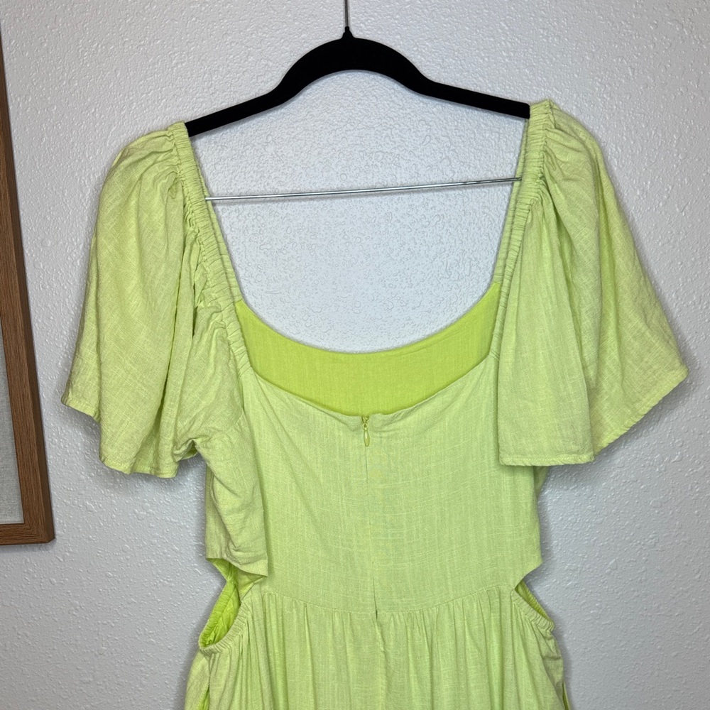 Greylin Cutout Midi A Line Dress Celery Green - Large - Picture 9 of 17